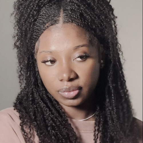 Favour D. profile photo