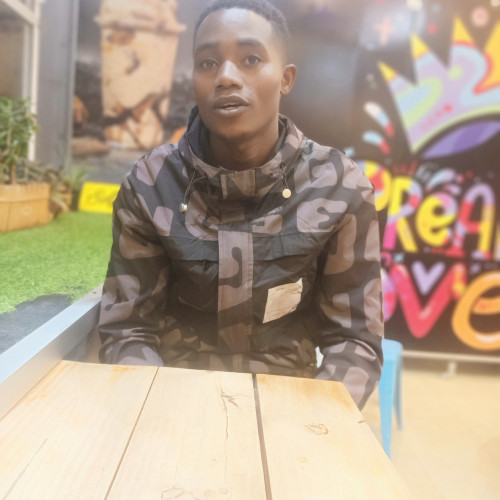 dommmy b. profile photo