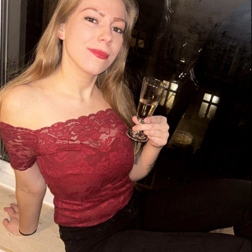 Melissa B.
