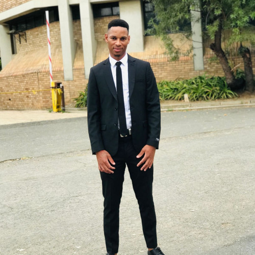 Bheki M.