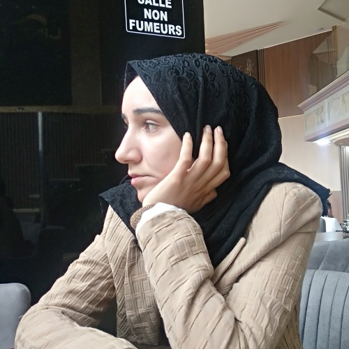 Oumayma  D.