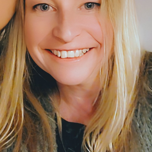Ash R. profile photo
