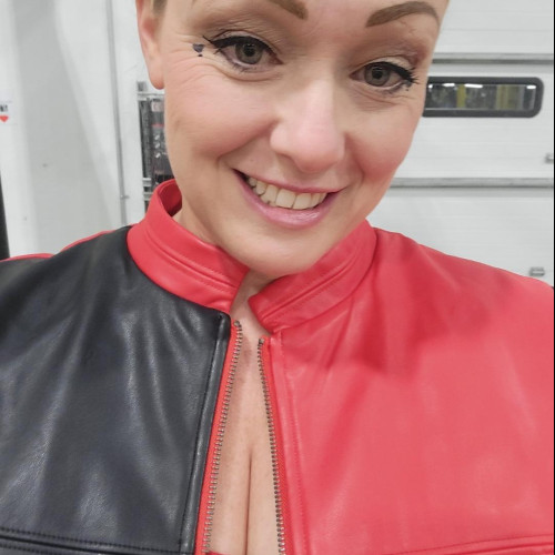 Jennifer M. profile photo