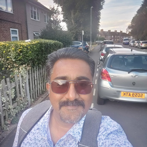 Roshan M. profile photo