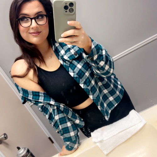 Carlye B.