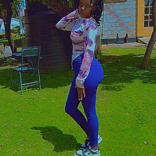 Loureen J. profile photo