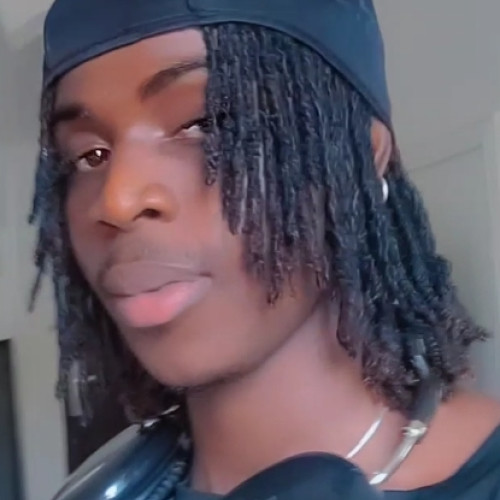 Lucky N. profile photo