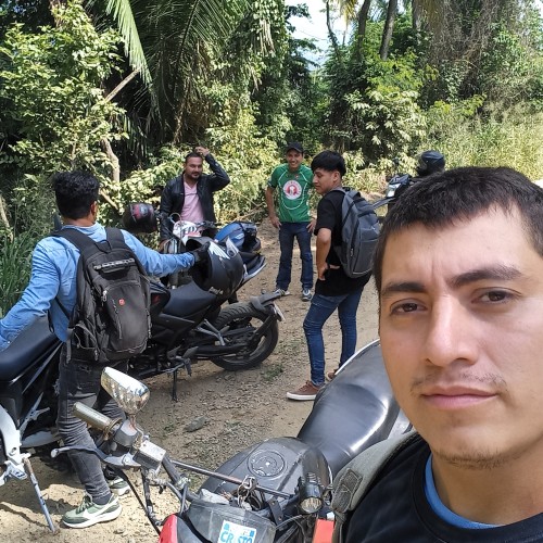 Yimi  N. profile photo