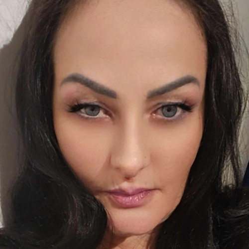 tikii 1. profile photo