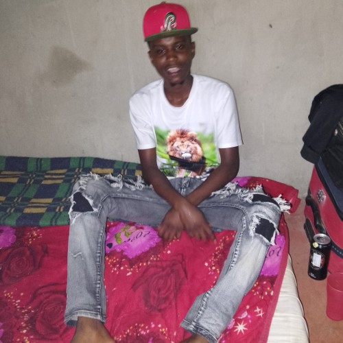 Mugo  W.