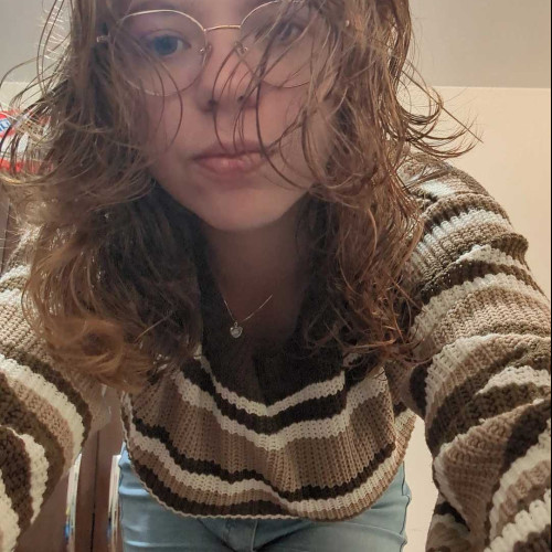 Claudia H. profile photo