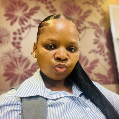 Slindile M. profile photo