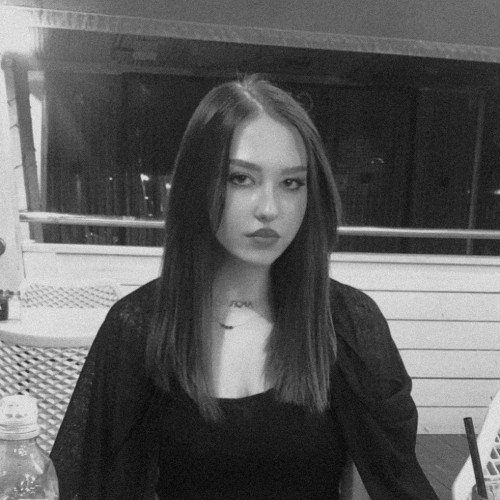 Lena S. profile photo