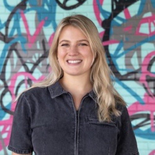 Reina J. profile photo