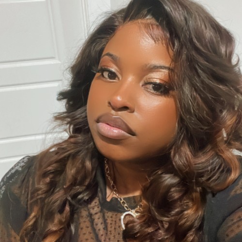 Najai  L.