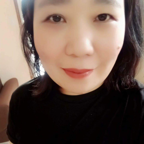 Nina L. profile photo