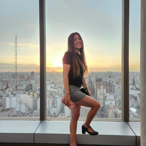 Meli R. profile photo