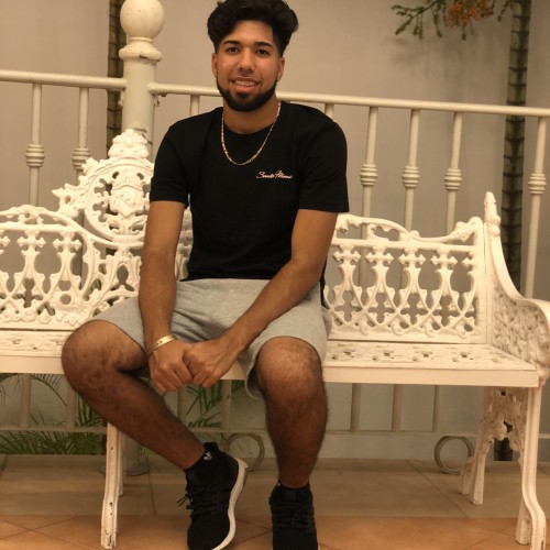 Johnluke Q. profile photo