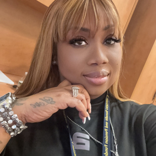 Faynel R. profile photo