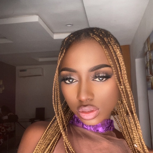 Elodie B. profile photo
