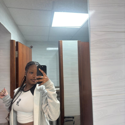 Pascaline n. profile photo