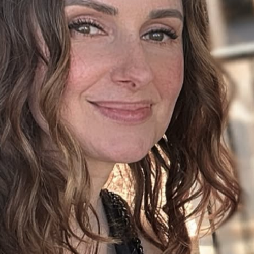 Mari M.