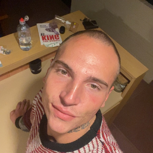 Leigh W. profile photo