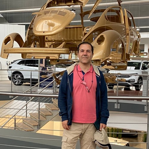 Parviz M.