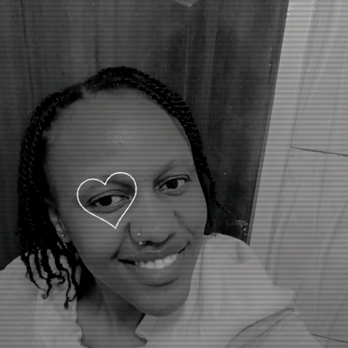 Esther N. profile photo
