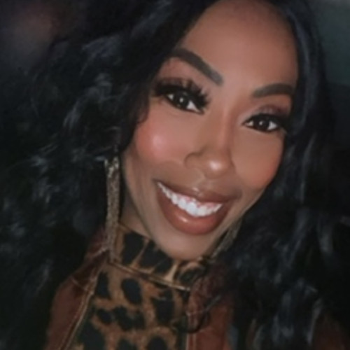Elena W. profile photo