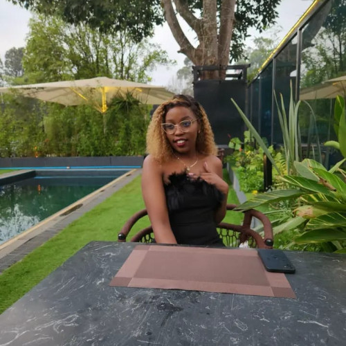 Elizabeth K. profile photo