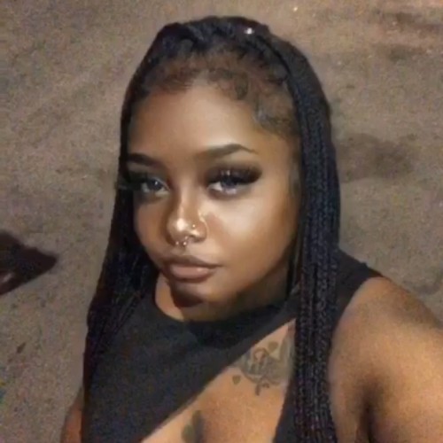 Karine M.