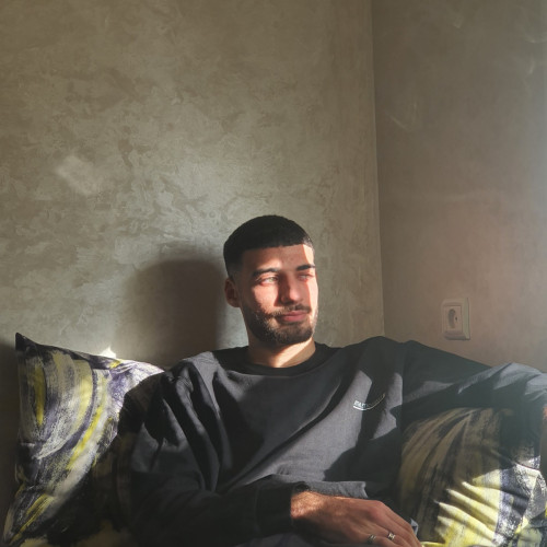nassim s. profile photo