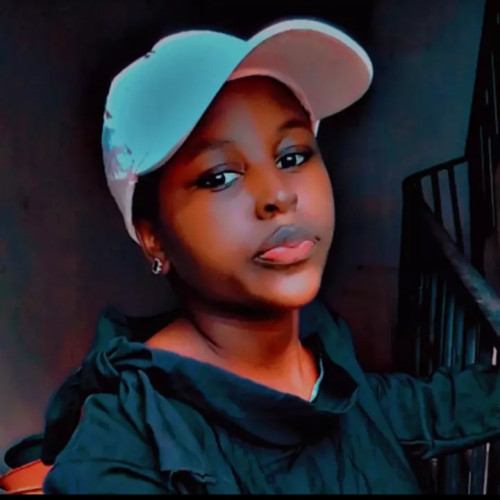 Lara F. profile photo