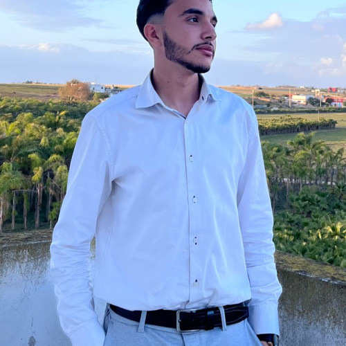 Yassine B.