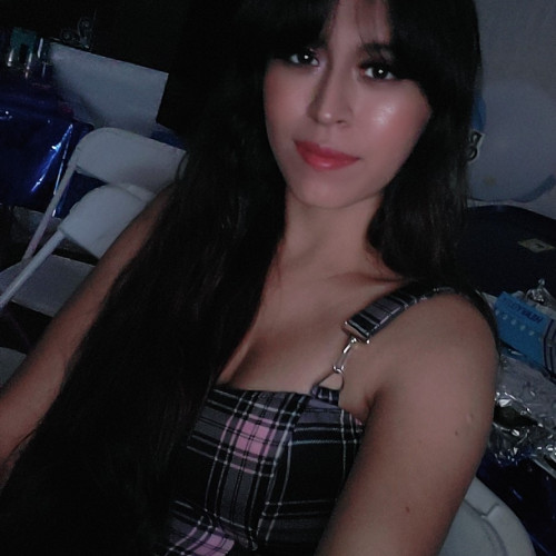 Valeria  J.
