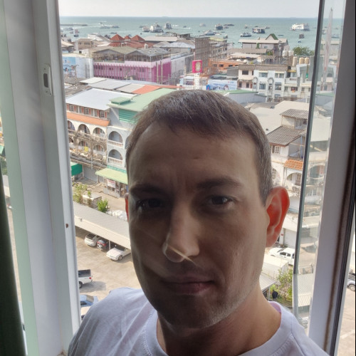 Max T. profile photo
