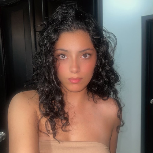 Mariana V.