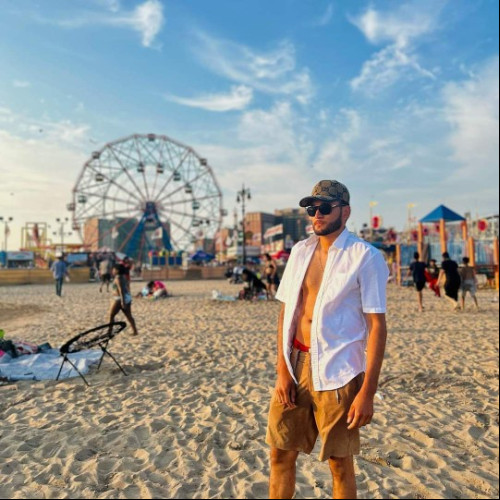 omar v. profile photo