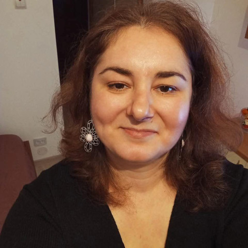 Denisse R. profile photo