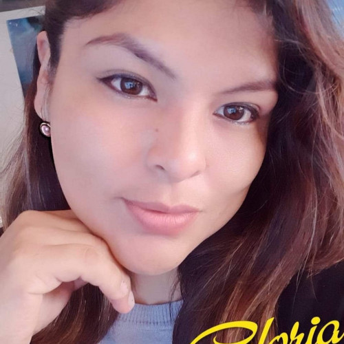 gloria c. profile photo