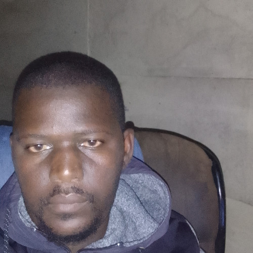 Luthando Leon  T. profile photo