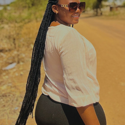 Linda J. profile photo