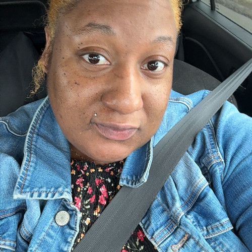 Julia W. profile photo