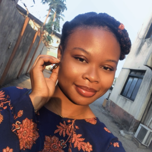 Tess  L. profile photo