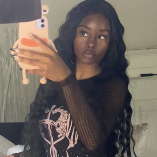 Dess W. profile photo