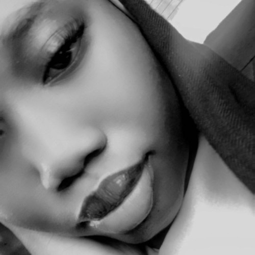 Elma R. profile photo