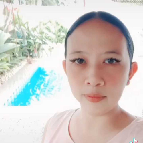 Mae M.