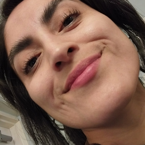 Ana V. profile photo
