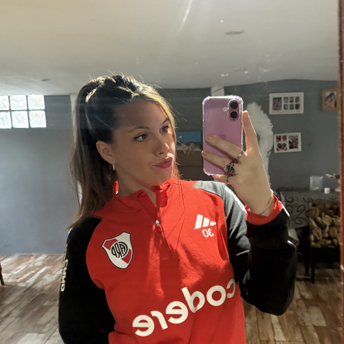 Abril T. profile photo